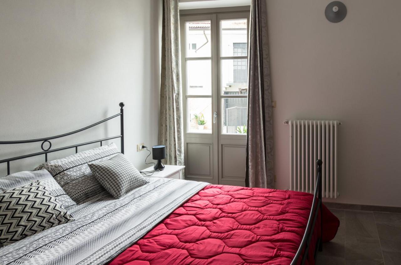 La Tintoria Suites Asti Exteriör bild