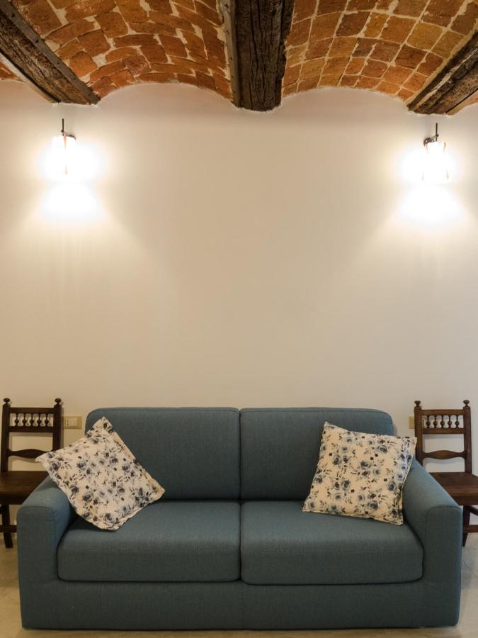 La Tintoria Suites Asti Exteriör bild