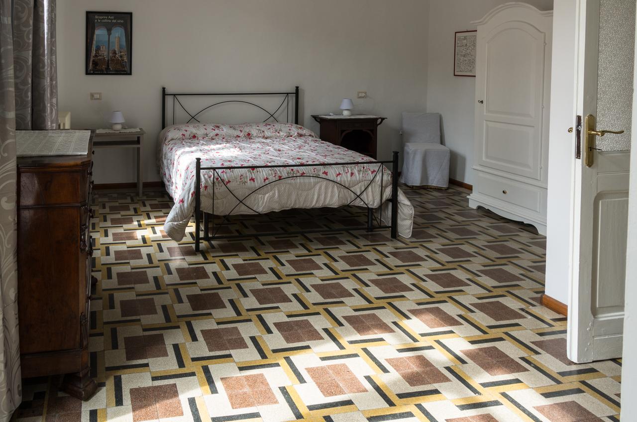 La Tintoria Suites Asti Exteriör bild